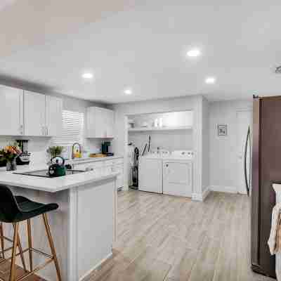 Cigar City Historic Ybor bungalow Newly Remodeled Others