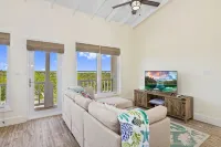 Lovely 2-bedroom cottage with sea views located in Exuma, Bahamas - 4-Star