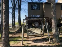 Cozy townhouse on Woods Resort Golf, spa, swimming, tennis and hiking