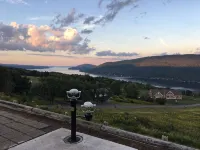 Canandaigua Lake Cottage— to Private Lake Access - 4-Star
