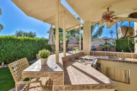 Beautiful Palm Desert Home With Private  Backyard Pool and Jacuzzi