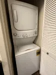 Lush 1 bd Koreatown w/ FREE parking & In-Unit laundry