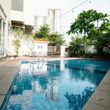 Astanaraya Suites Hotel
