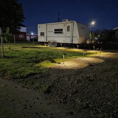 Cozy RV in the Middle of Forks 3 blocks from main Street