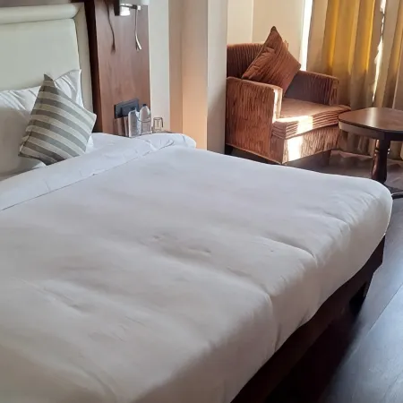 HOTEL REGALIA