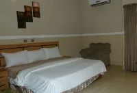 Ritz-Carinton Suites - balcón