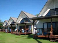 Cardwell Beachcomber Motel & Tourist Park