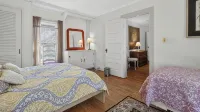 Elizabeth. 15 Minutes to Lake George.Seasonal Heated Pool. - Wifi