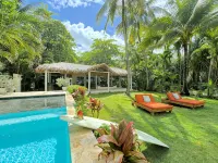 Beachfront House - Villaer