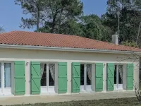 Quiet 150m2 seaside house, 3 bedrooms 렁똥 호텔
