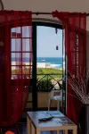 Supertubos Beach Hostel