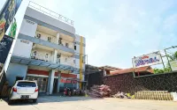Pondok Eve - Guest houses