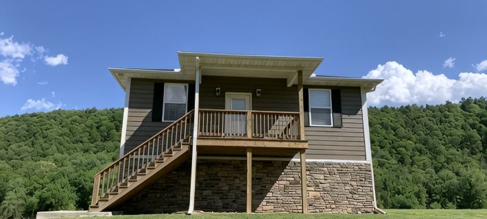 Private Riverfront Getaway with Direct Steps to Fishing Paradise. Hotels in Baxter County