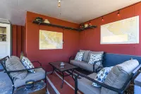 180 Water views + patios! - Boutique