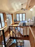 Private oasis on 12acre estate 15min to Keuka Lake
