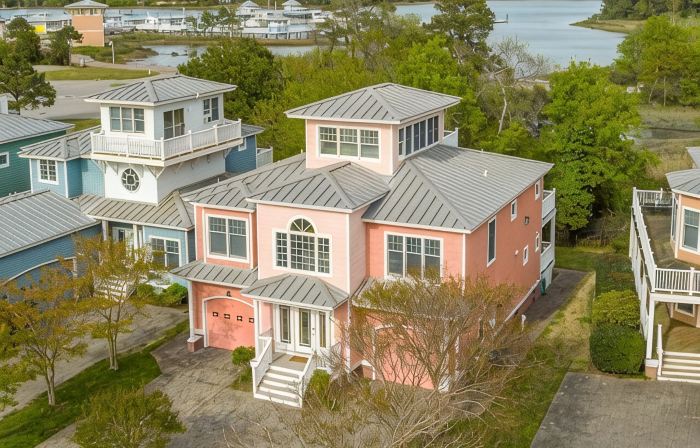 Spacious Family Beach Retreat