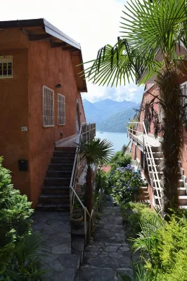 CASA ELENA - A terrace on Lake Maggiore - 3 tähden