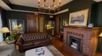 Charleston House Bed & Breakfast Inn