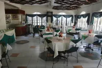 La Esperanza Hotel - breakfast