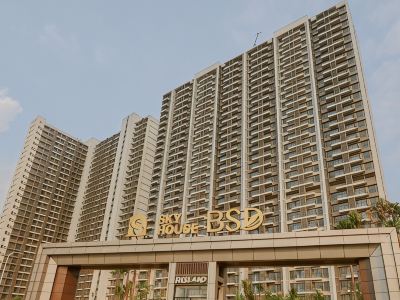 Good Choice Studio at Sky House BSD Apartment By Travelio
