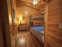 Firefly 3BR/3BA cabin with amazing views! Hotels in Wolfe County