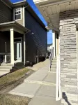 Coziest & Modern Basement Retreat East of Calgary - 3-Sterne