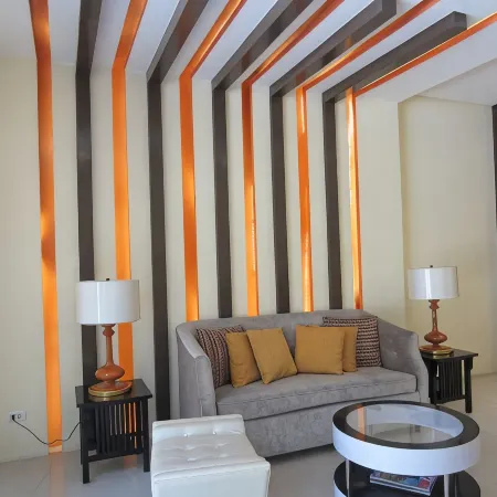 Palm Tree Genlex Condo