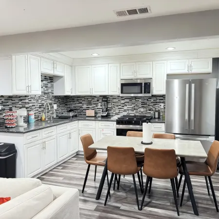 Charming 3-bedroom house with AC and WiFi in marvelous Colton