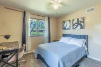 Spacious 3-Bedroom Home - Pet Friendly with Fenced Backyard - 무료 와이파이