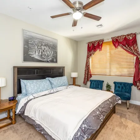Luxurious AC Home Near Heart of Downtown, NAU, Snowbowl, Historic Route 66