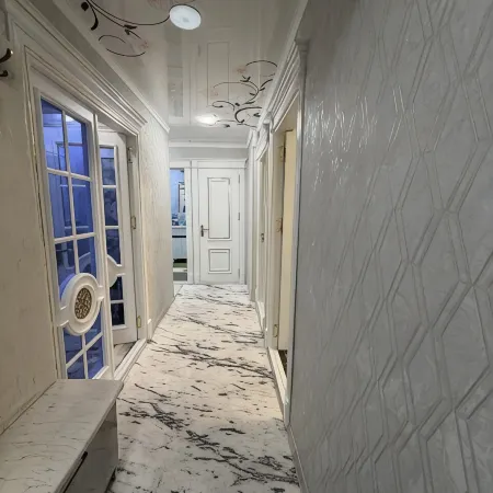85 sqm, 3 room apartment, Center, AC