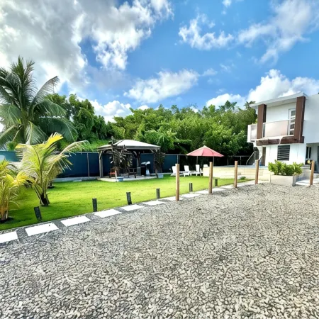 Beach Vibes: Pool w. Waterfall, Beach by El Yunque