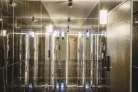 Suwon Station Hotel Terry's - Motels