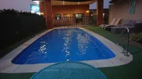 Adelong Motel - Pools