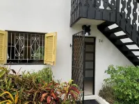 Moonshine 316 Rockley Golf Club - Homestays