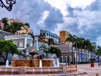 Navona Studios Hotels near Isla de Cabras Park
