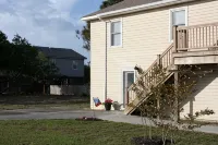 Available July 26-31. Close to Everything and Only 5 Minute Walk to the Beach. - 3-Star