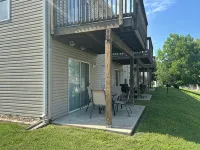 Comfy Newly Remodeled Walk-in, No Stairs BlueBird Retreat - Bungalows