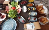 Bloom Suite Hotel - Wifi