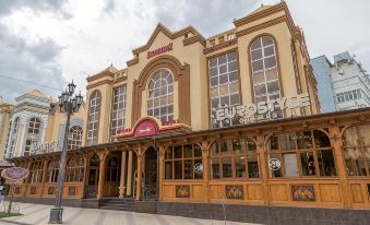 Hotel Venecia - Housity