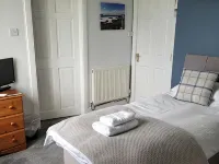 Lindisfarne Bed & Breakfast Hotels in Stromness