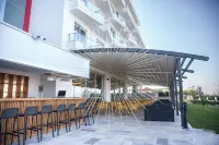 Premium Beach Hotel - 5-Star
