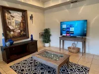 BestStays@Sapphire- a Duplex Near Hospitals large groups ok.TVs in all rooms - Homestays