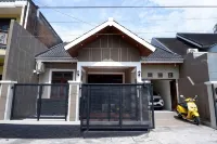 Singgah Tentrem Homestay - Yogyakarta - Wifi