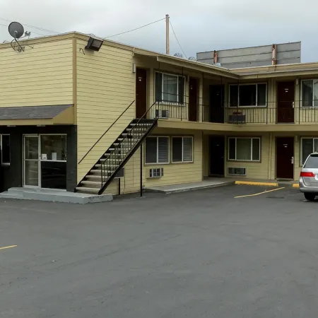 Economy Inn