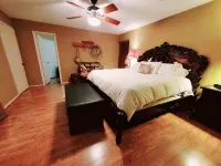 Country home located near Bellville/Sealy only 60 minutes from Houston, Tx - WiFi