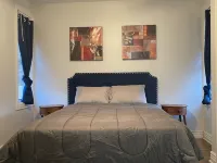 Woodlawn Oasis...10 Minutes to Dining & Downtown Hotels near Bronzeville Children's Museum