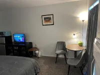Cozy studio with Smart TV and WiFi in Fillmore. Hotels in Millard County