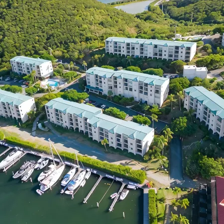 Charming Beach Condo w/ Balcony