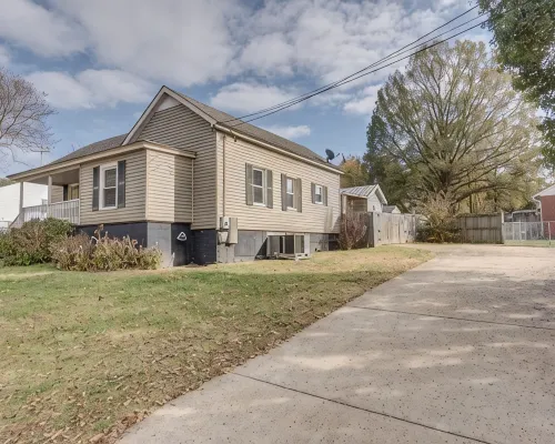 The Periwinkle Cottage, 3BR, 2BA Fort Mill Retreat. Close to Downtown! Hotels in Fort Mill
